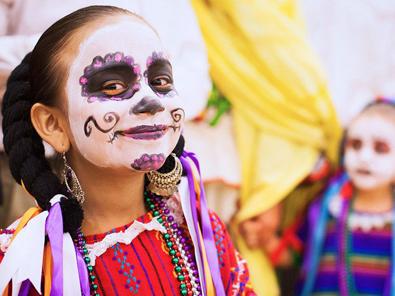 Kids having fun at Dia de los Muertos Celebration! 