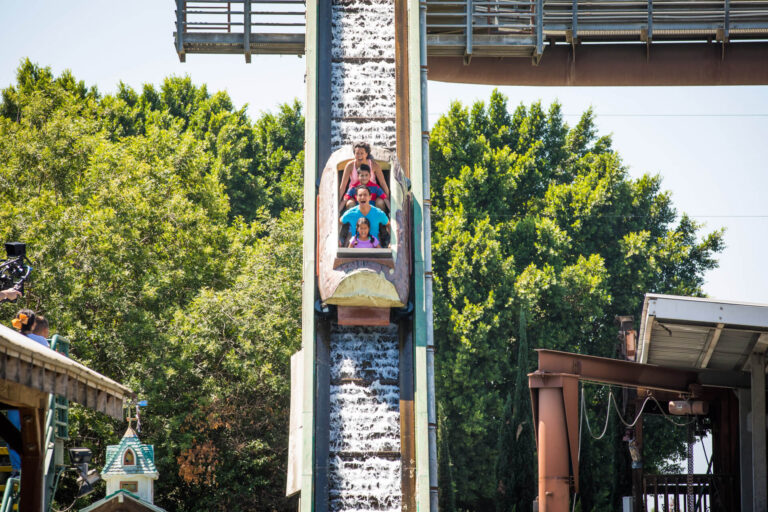 saw mill plunge ride